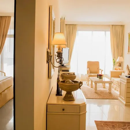 Mercure Hotel Apartments Dubai Barsha Heights-2